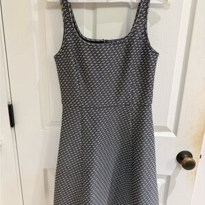 Theory Elegant Black and White Patterned Dress